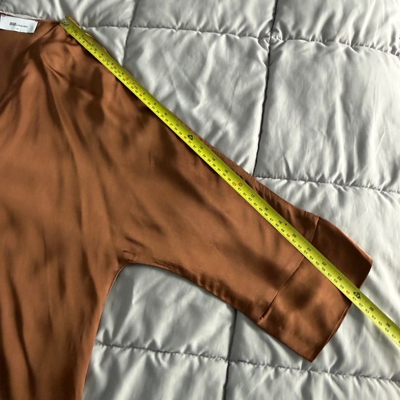 BSB V-Neck Blouse | 100% Viscose Satin-Look | EU 40 / US M - Picture 9 of 11